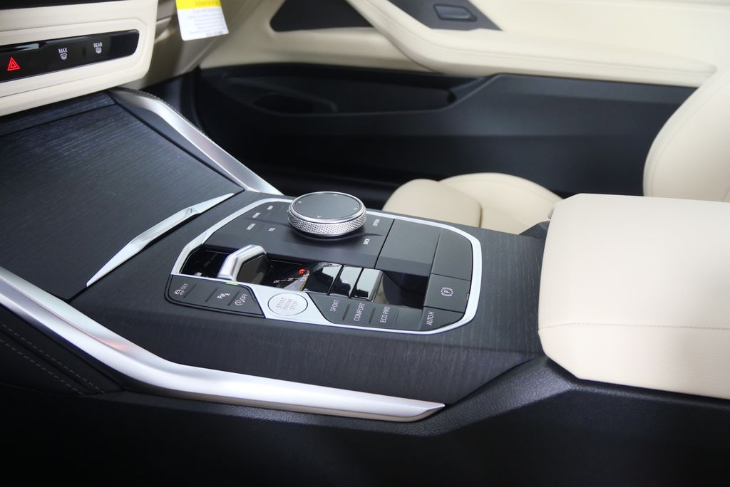 Thumbnail: 2027 BMW 4 Series - 16