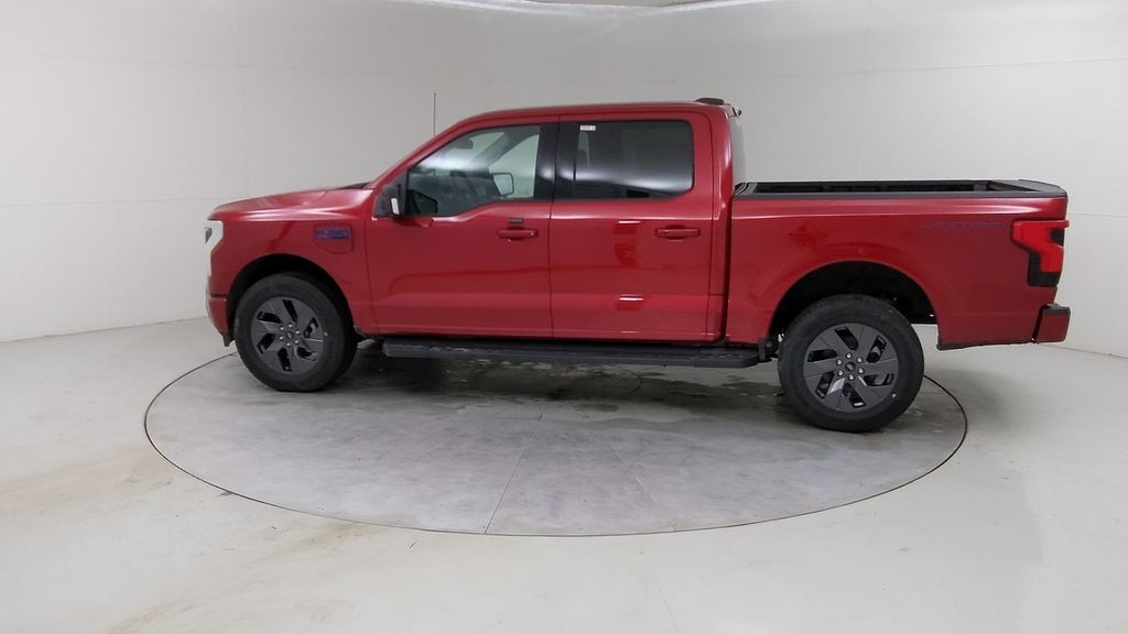 2025 Ford F-150 Lightning Flash - Photo 68