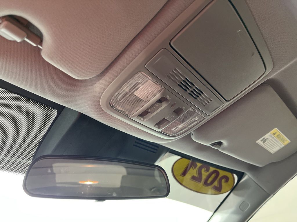 Thumbnail: 2021 Honda CR-V - 24