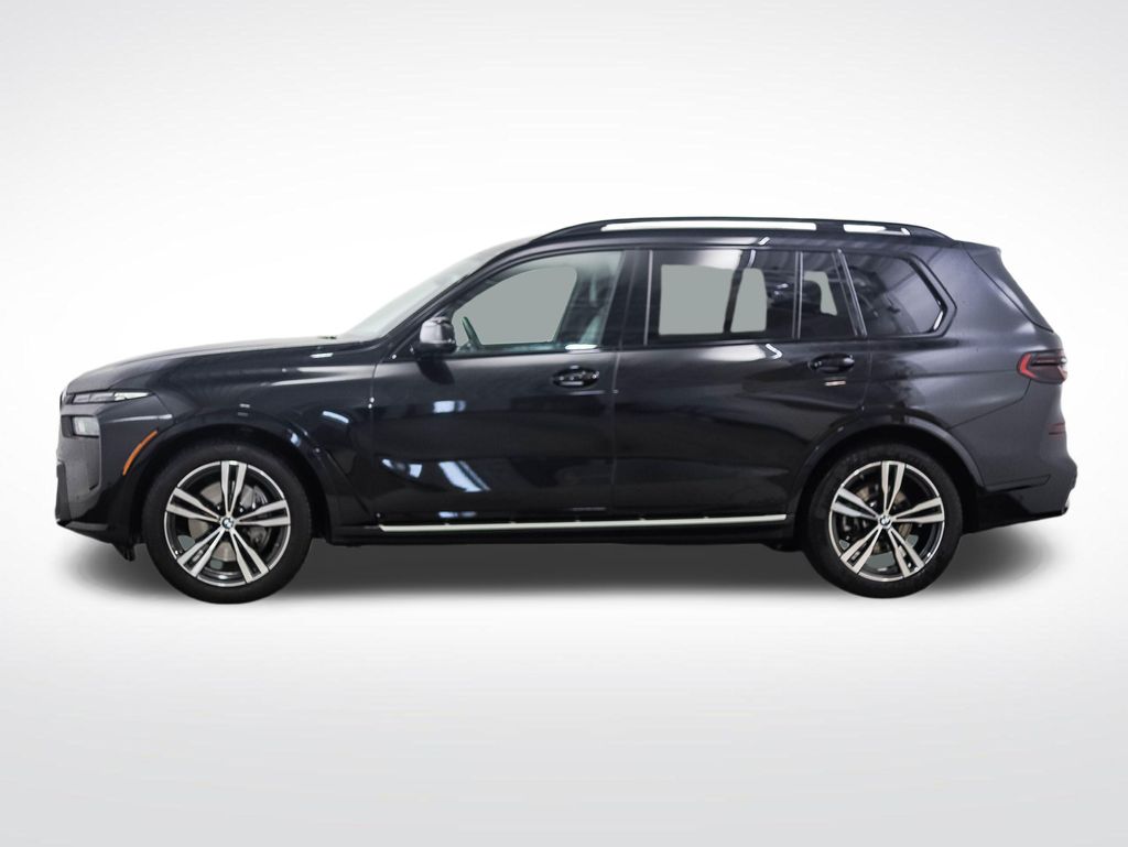 Thumbnail: 2024 BMW X7 - 2