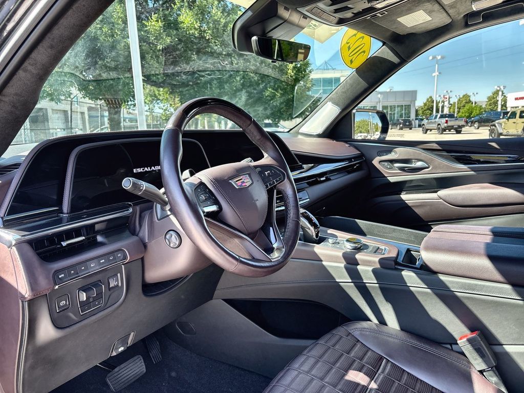 Used 2023 Cadillac Escalade SUV