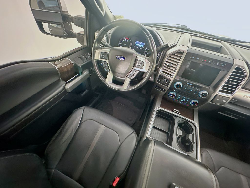 Used 2017 Gray Ford Platinum image 8