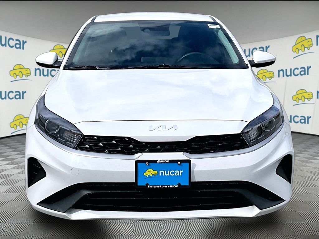 2024 Kia Forte — photo 2