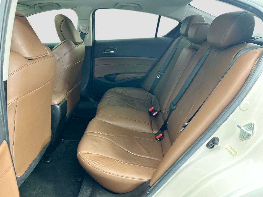 Thumbnail: 2021 Acura ILX - 19