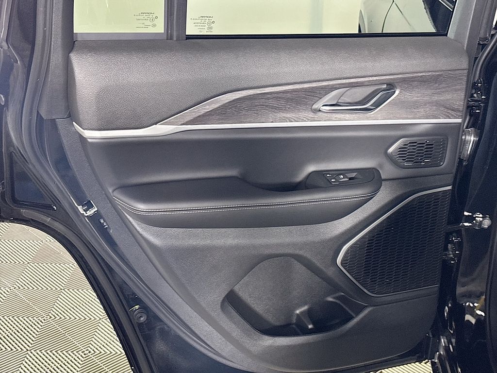 Grand Cherokee Limited