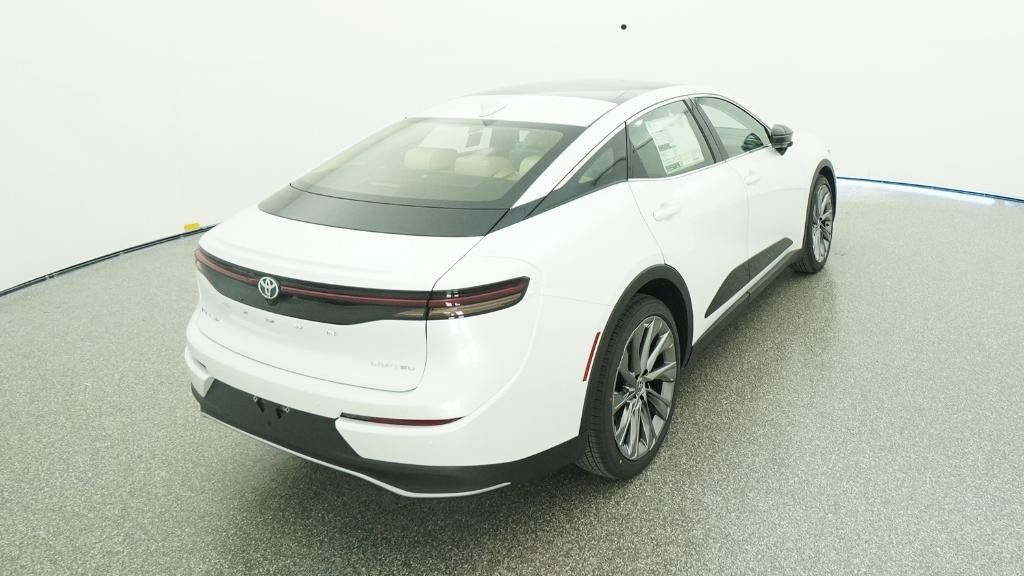 Thumbnail: 2026 Toyota Crown - 25