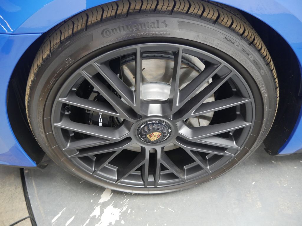 Thumbnail: 2026 Porsche Panamera - 13