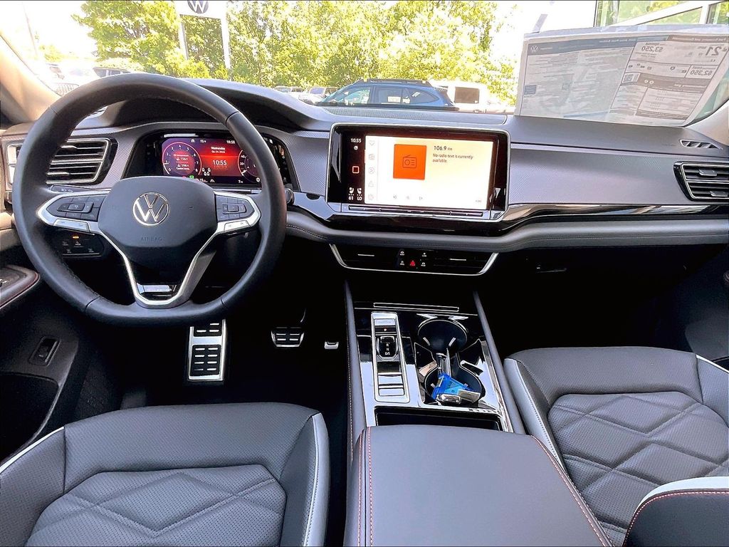 2026 Volkswagen Atlas — photo 12
