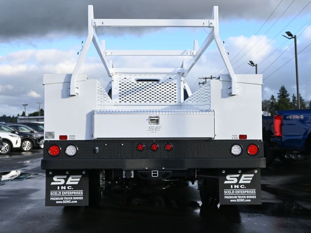 2026 Ford F-550 Chassis XL