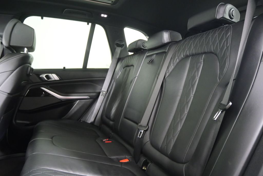 Thumbnail: 2019 BMW X5 - 15