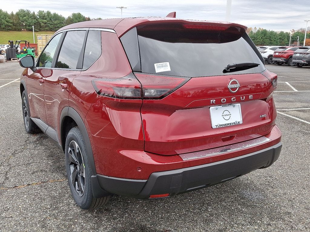 Thumbnail: 2026 Nissan Rogue - 3