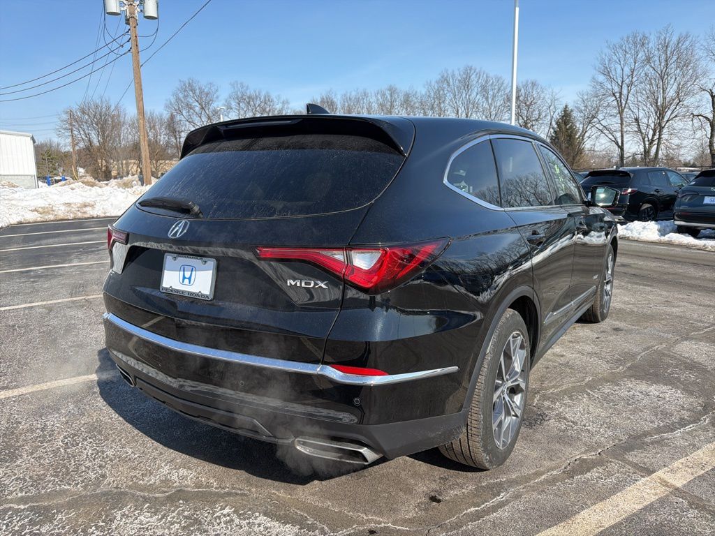 Thumbnail: 2024 Acura MDX - 5