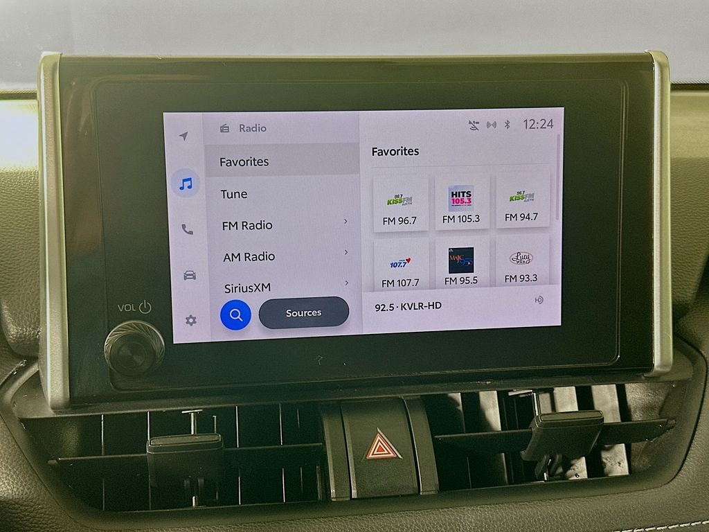 Thumbnail: 2023 Toyota RAV4 - 15