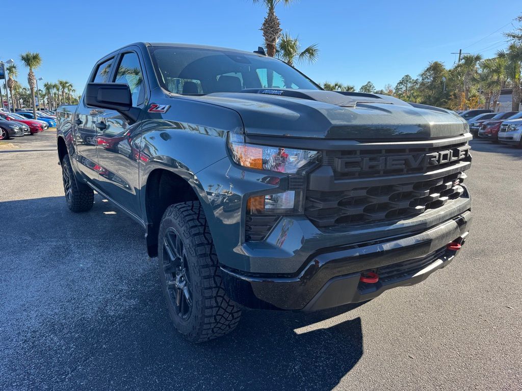 2025 Chevrolet Silverado 1500 Custom Trail Boss 9