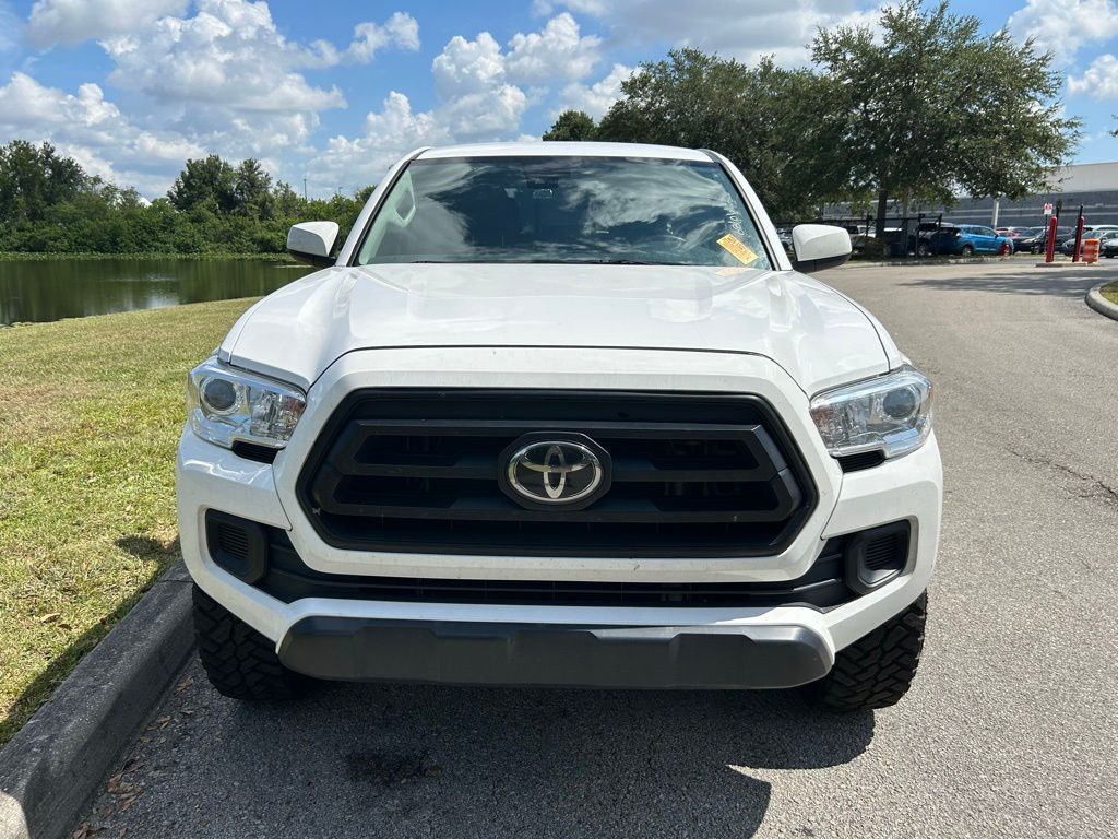 Thumbnail: 2022 Toyota Tacoma - 8