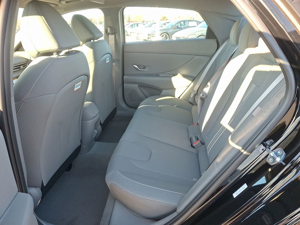 Thumbnail: 2026 Hyundai Elantra - 5