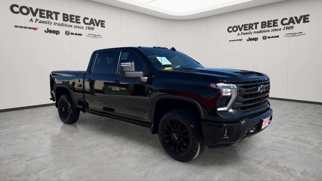 Black 2025 Chevrolet Silverado 2500HD High Country Crew Cab 4WD Pickup Truck Four-Wheel Drive Automatic