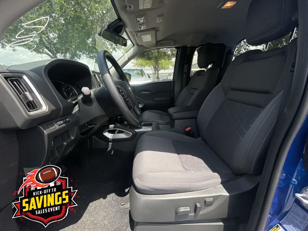 Used 2025 Nissan Frontier Truck