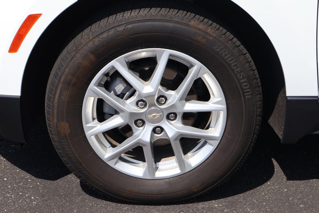 2023 Chevrolet Equinox LT 11