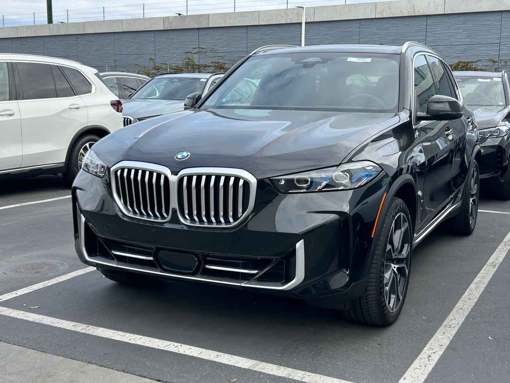 Thumbnail: 2026 BMW X5 - 2
