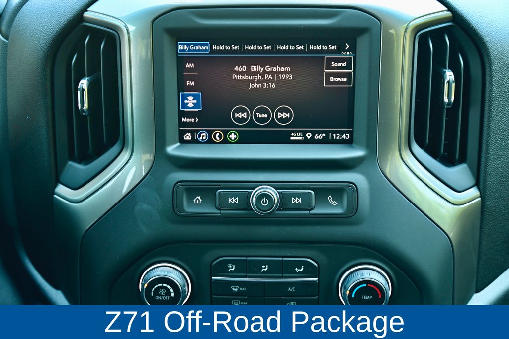 ChevroletSilverado 2500HD13