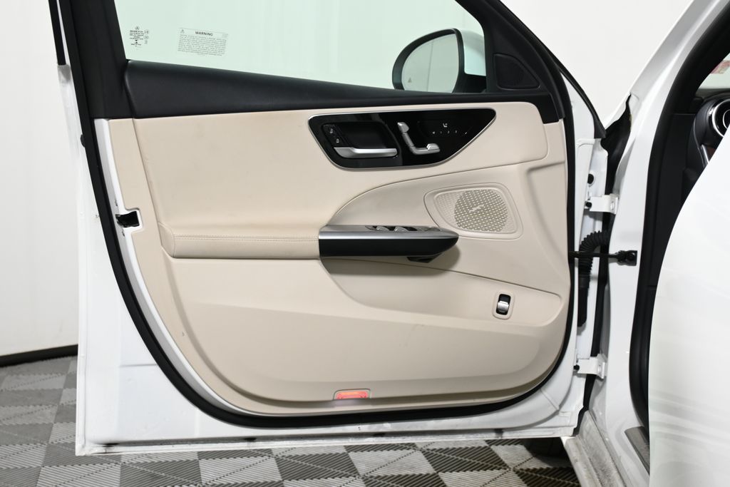 2022 Mercedes-Benz C-Class C 300 24