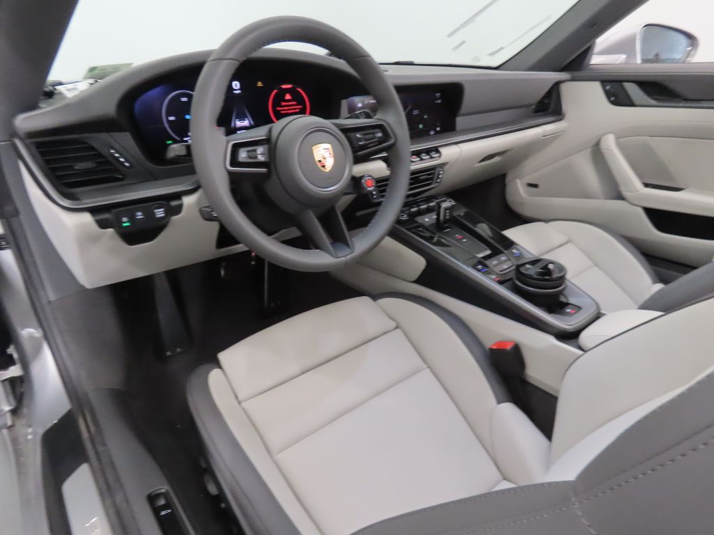 Thumbnail: 2026 Porsche 911 - 4