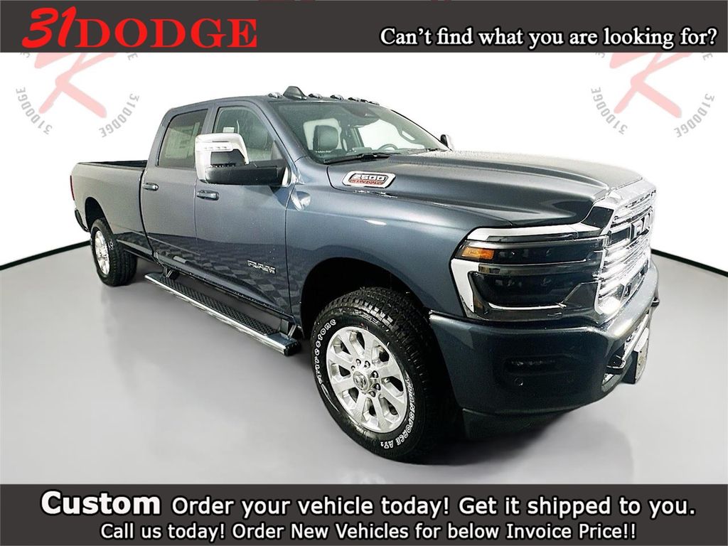 2026 RAM 2500 Laramie Crew Cab LB 4WD