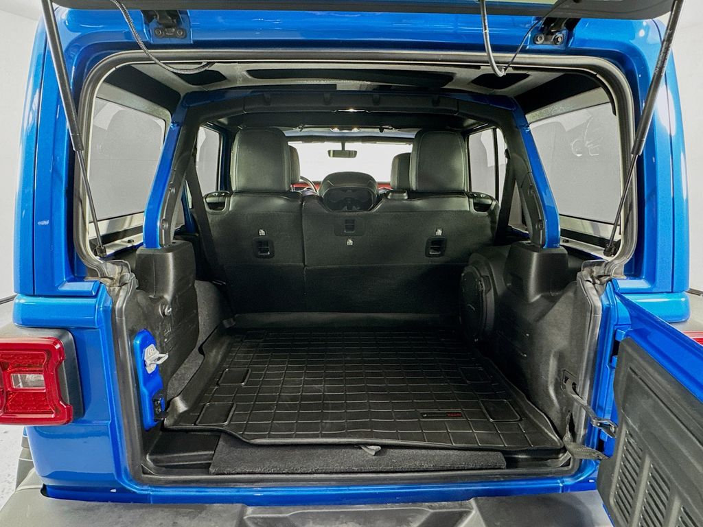 Used Car 2022 Jeep Wrangler  Unlimited Rubicon For Sale Under $40,000 In Austin, Texas