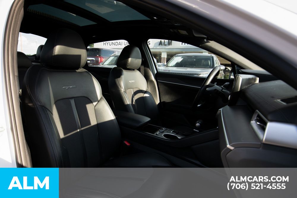 2021 Kia K5 GT-Line photo 16