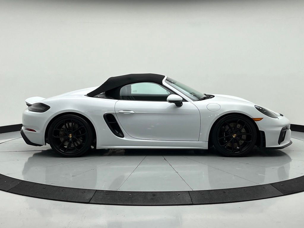 Thumbnail: 2023 Porsche  - 8