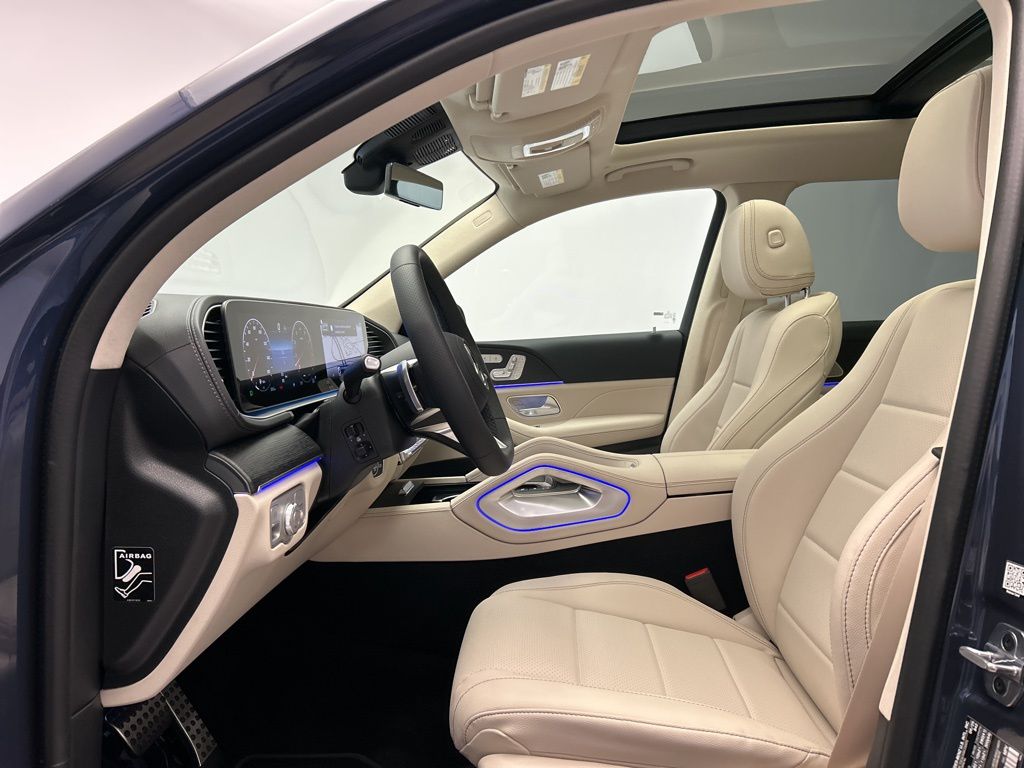 Thumbnail: 2026 Mercedes-Benz GLS - 12