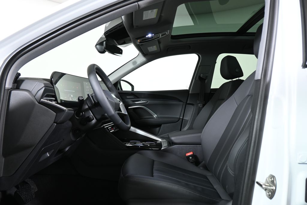 Thumbnail: 2025 Audi Q5 - 3