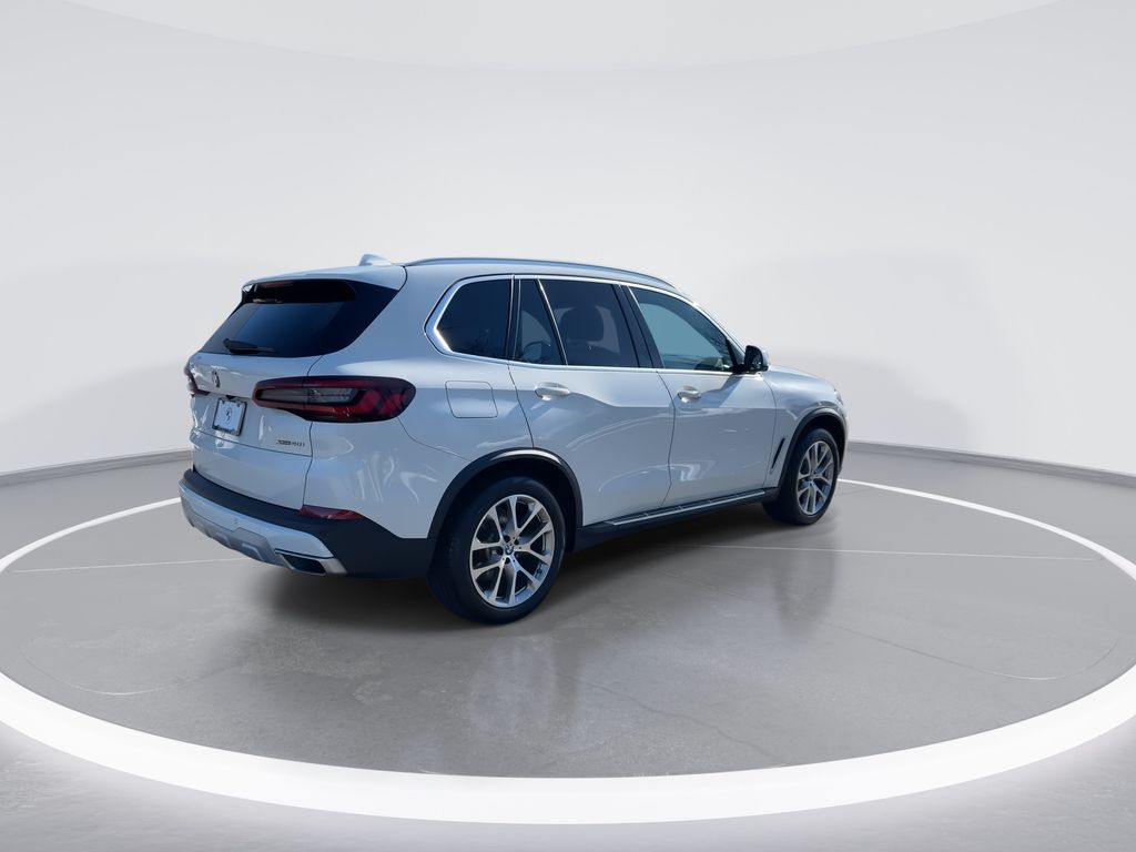 Thumbnail: 2020 BMW X5 - 8