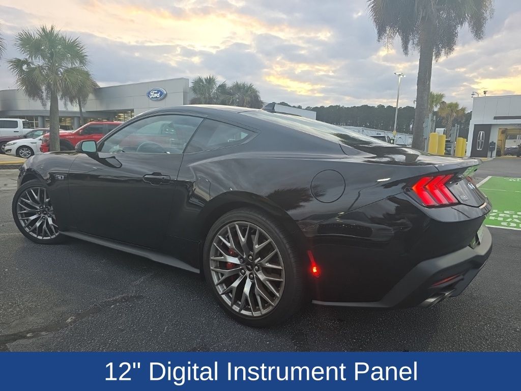 2025 Ford Mustang GT Premium Fastback