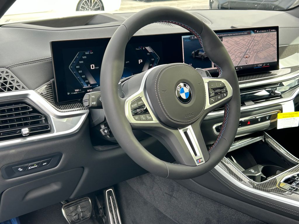 2025 BMW X5 M60i 14