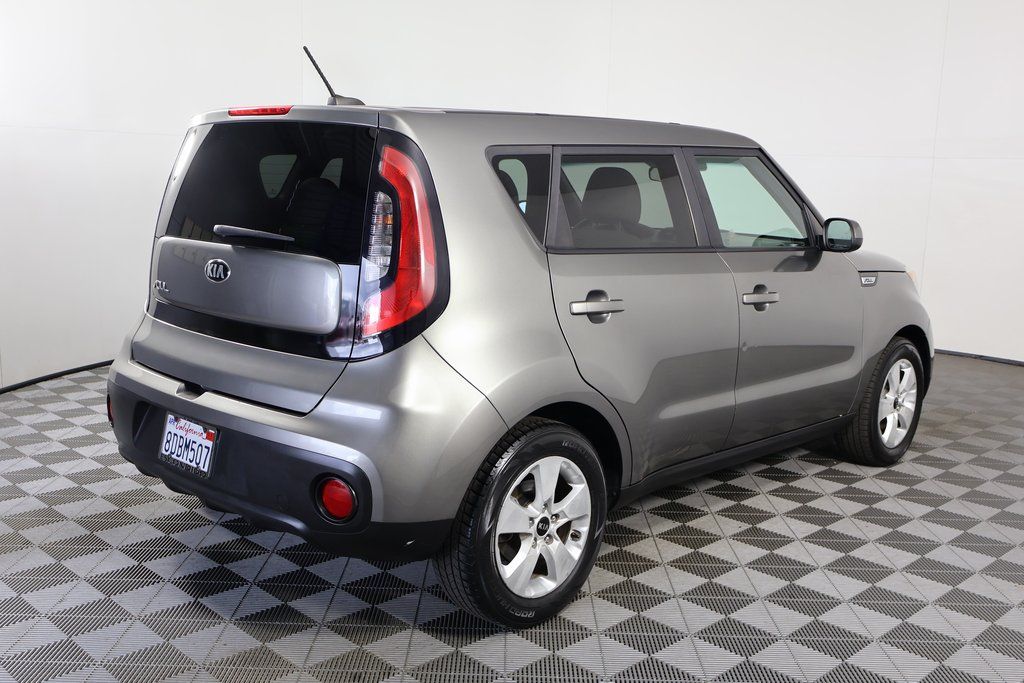 Thumbnail: 2018 Kia Soul - 4