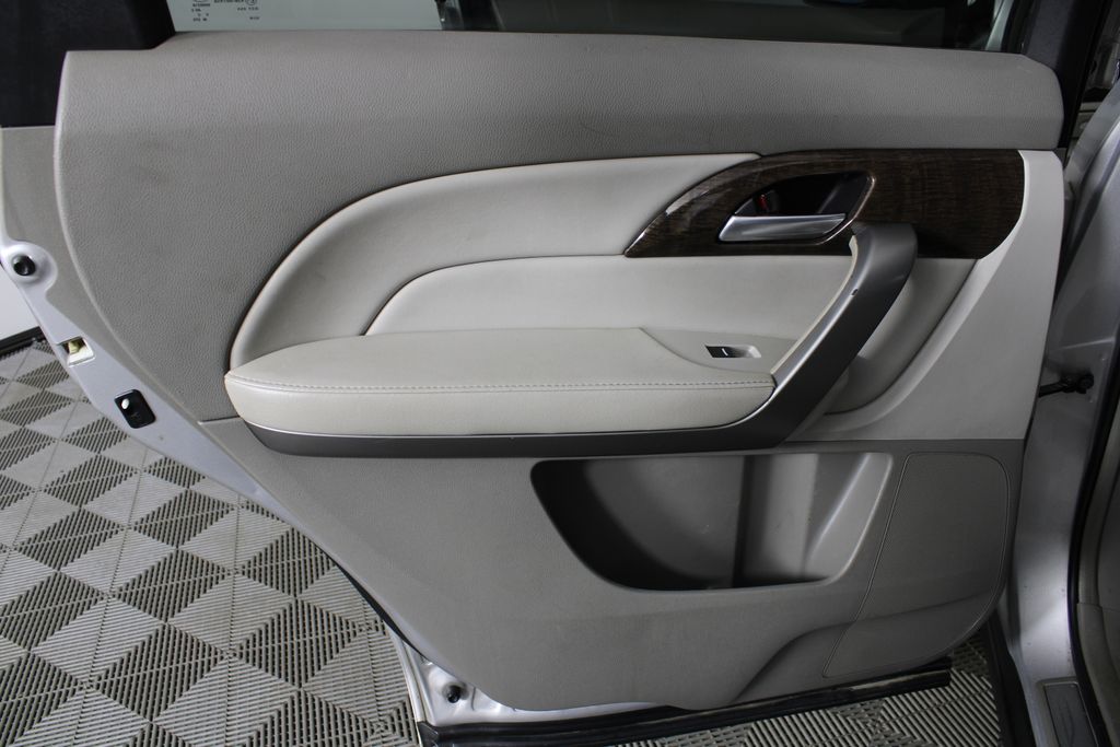 Used 2010 Acura MDX for sale in 