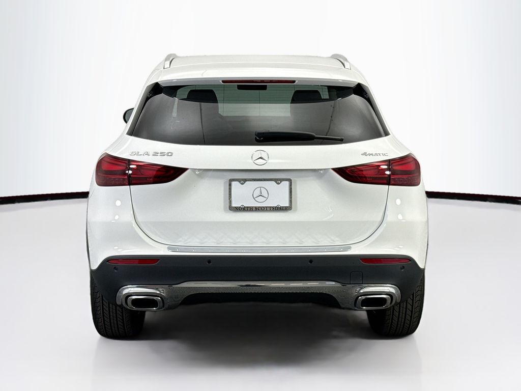 Thumbnail: 2026 Mercedes-Benz GLA - 6