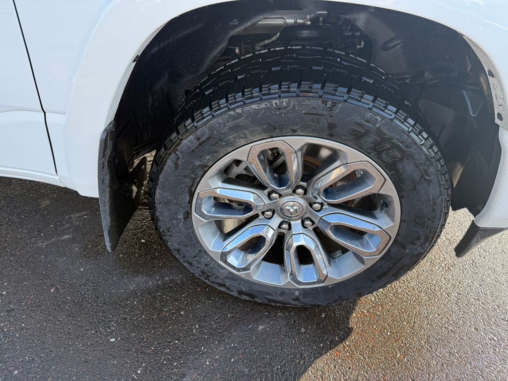 Certified Used 2021 Off-white Ram Laramie image 13