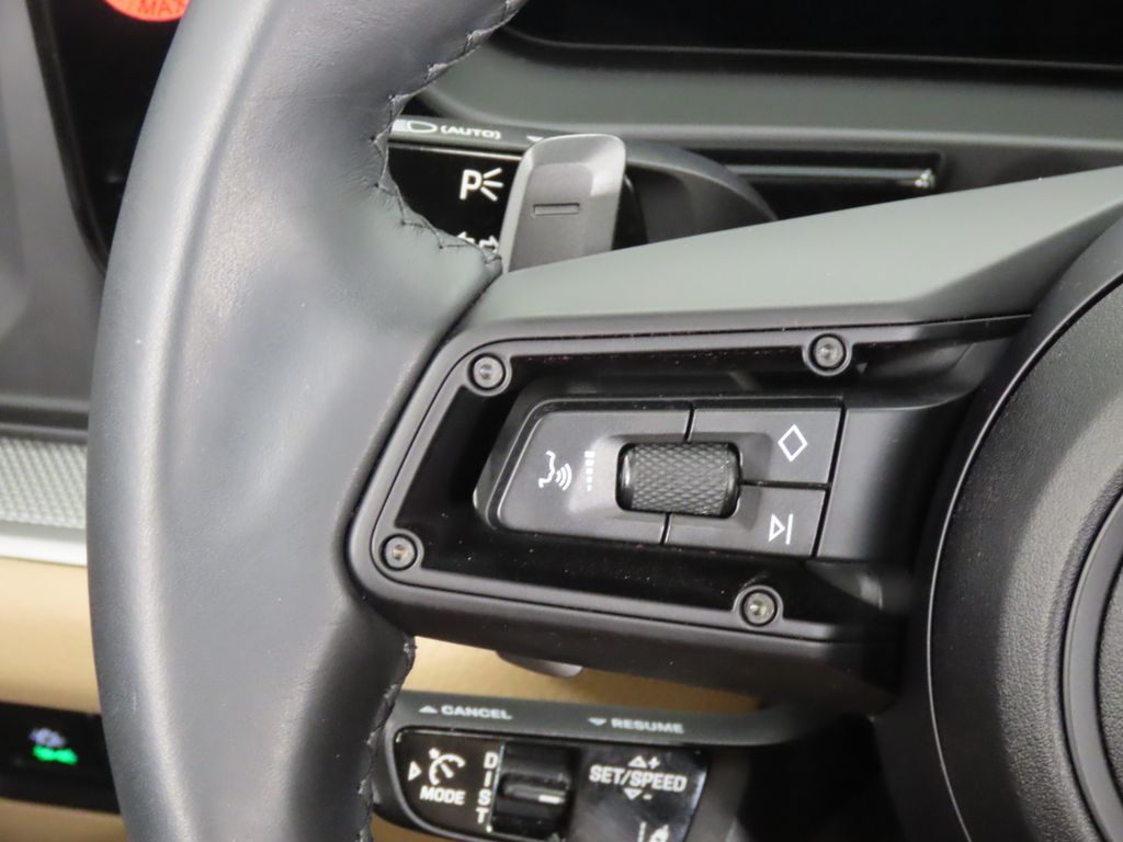 Thumbnail: 2025 Porsche Cayenne - 19