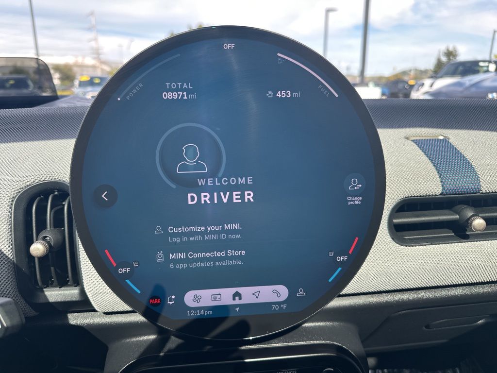 Thumbnail: 2025 MINI Cooper - 13