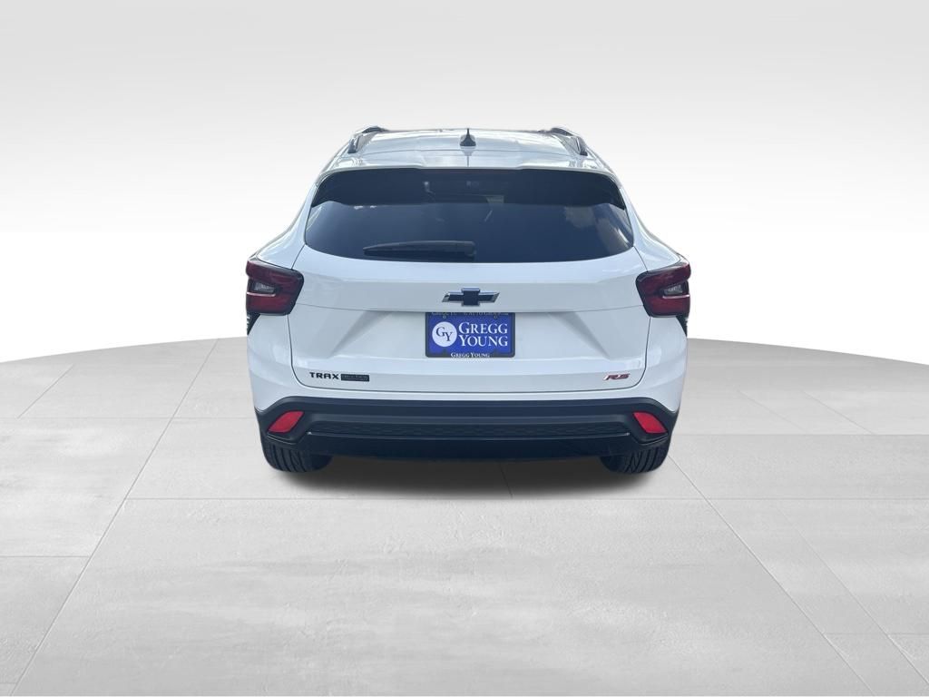 Used 2025 Chevrolet Trax SUV