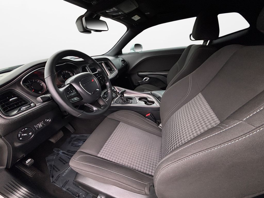Used Car 2023 Dodge Challenger  Sxt For Sale Under $30,000 In Austin, Texas