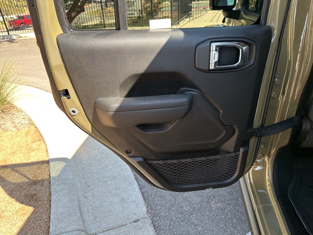 New Car 2025 Jeep Gladiator  For Sale Under $50,000 In Austin, Texas