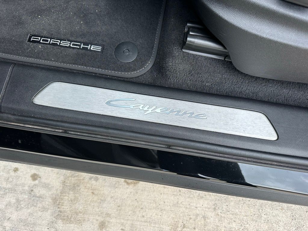 Thumbnail: 2024 Porsche  - 22