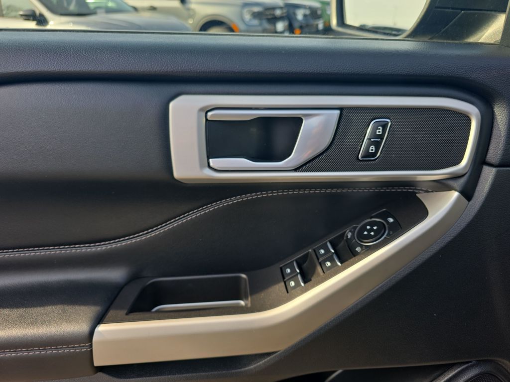 Certified Used 2023 Black Ford XLT image 17