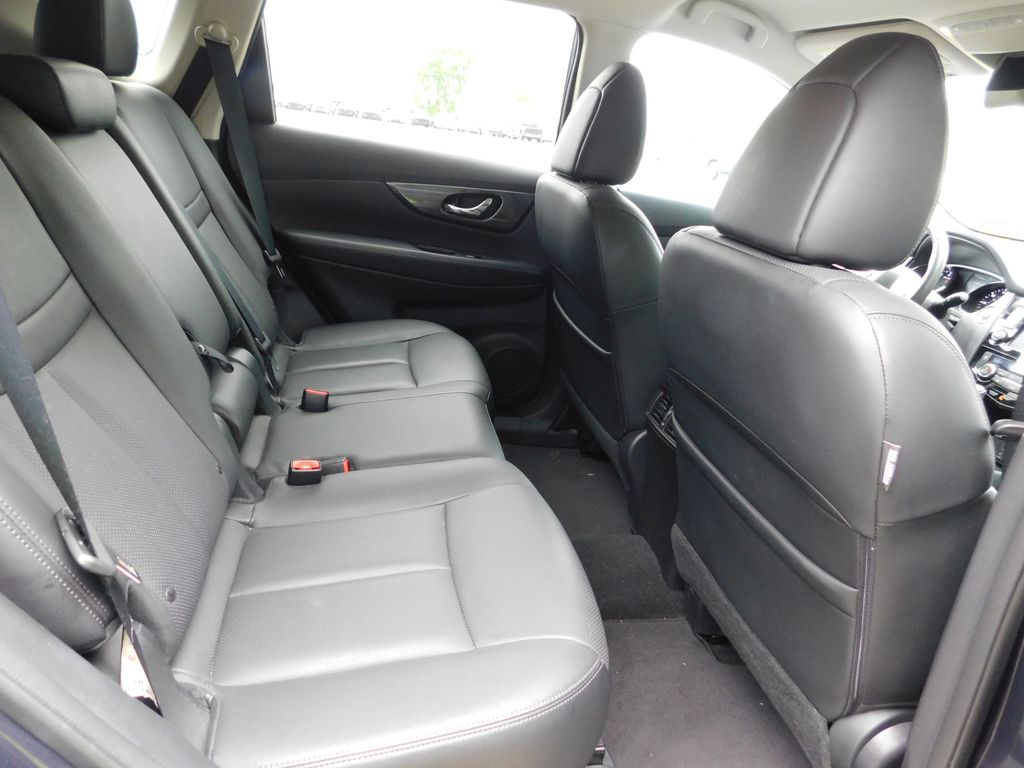 2014 Nissan Rogue SL 5