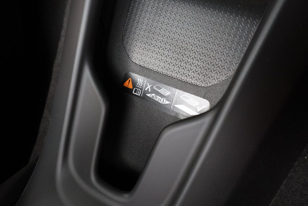 Thumbnail: 2024 Chevrolet Corvette - 31