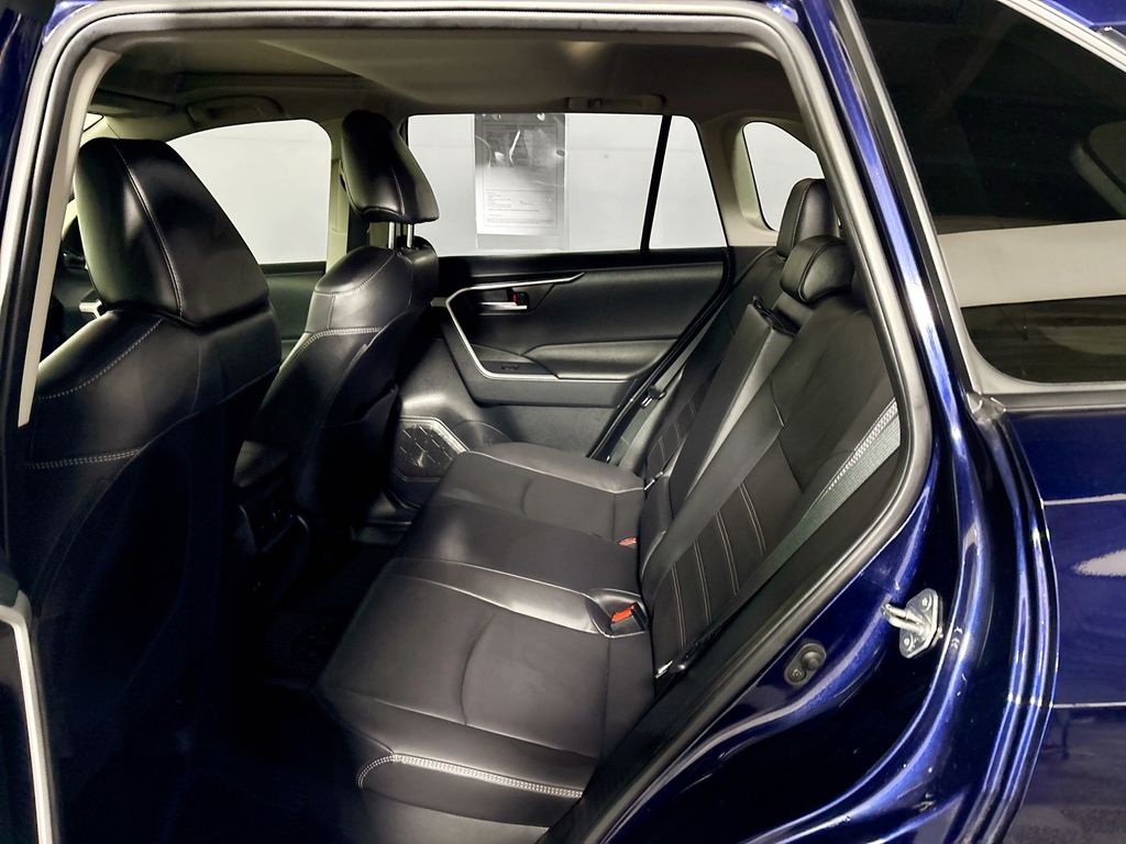 2023 Toyota RAV4 Hybrid XLE Premium